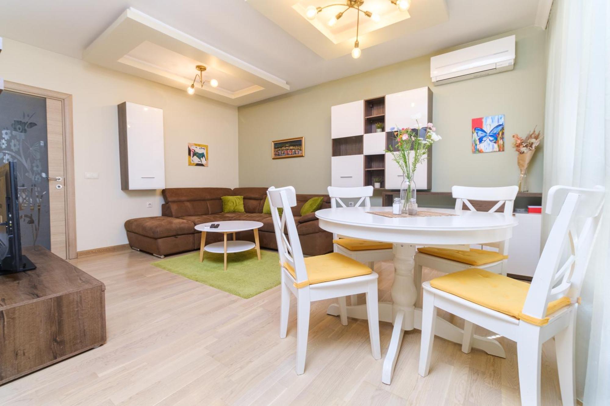 פלובדיב Riverside 2-Bedroom Apartment מראה חיצוני תמונה